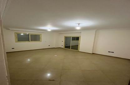 Apartment - 3 Bedrooms - 2 Bathrooms for rent in 9th District - Sheikh Zayed City - Giza