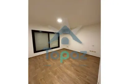 Townhouse - 4 Bedrooms - 6 Bathrooms for rent in Beverly Hills - Sheikh Zayed Compounds - Sheikh Zayed City - Giza
