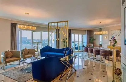 Apartment - 5 Bedrooms - 5 Bathrooms for sale in Cornish El Nile St. - Maadi - Hay El Maadi - Cairo