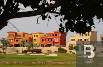 تاون هاوس - 5 غرف نوم - 5 حمامات للبيع في جولف فيوز - طريق مصر اسكندرية الصحراوي - مدينة 6 أكتوبر - الجيزة