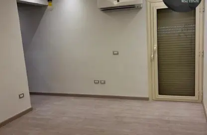 شقة - 2 غرف نوم - 2 حمامات للايجار في حدائق المهندسين - الحي الرابع - الشيخ زايد - الجيزة