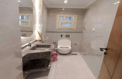 Apartment - 3 Bedrooms - 3 Bathrooms for sale in Dr Michel Bakhoum St. - Dokki - Giza
