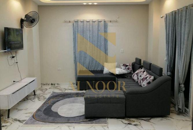 8022293 - Property Image 3