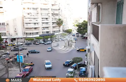 شقة - 4 غرف نوم - 2 حمامات للبيع في سموحة - حي شرق - الاسكندرية