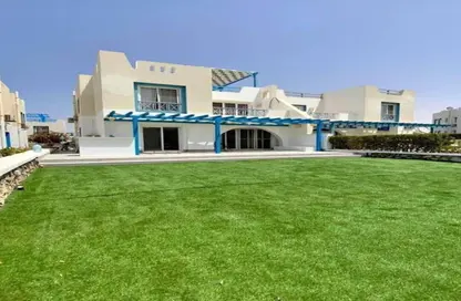 شاليه - 3 غرف نوم - 3 حمامات للبيع في بلاج - سيدي عبد الرحمن - الساحل الشمالي