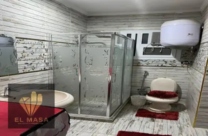 سطح - 1 حمام للايجار في الياسمين - الحي الرابع عشر - الشيخ زايد - الجيزة