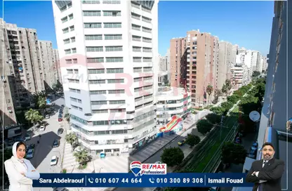 شقة - 3 غرف نوم - 3 حمامات للبيع في شارع احمد شوقي - رشدي - حي شرق - الاسكندرية