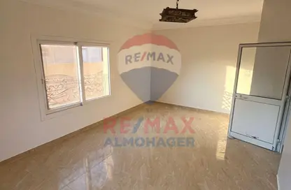 Apartment - 3 Bedrooms - 3 Bathrooms for rent in Al Hekma St. - Sheikh Zayed City - Giza