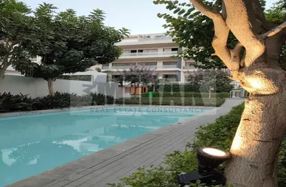 Apartment - 2 Bedrooms - 2 Bathrooms for sale in Lake View Residence - 5th Settlement Compounds - The 5th Settlement - New Cairo City - Cairo