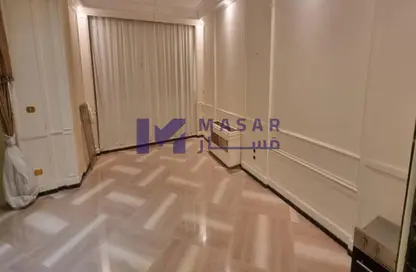 Apartment - 3 Bedrooms - 3 Bathrooms for sale in Al Narges 3 - Al Narges - New Cairo City - Cairo