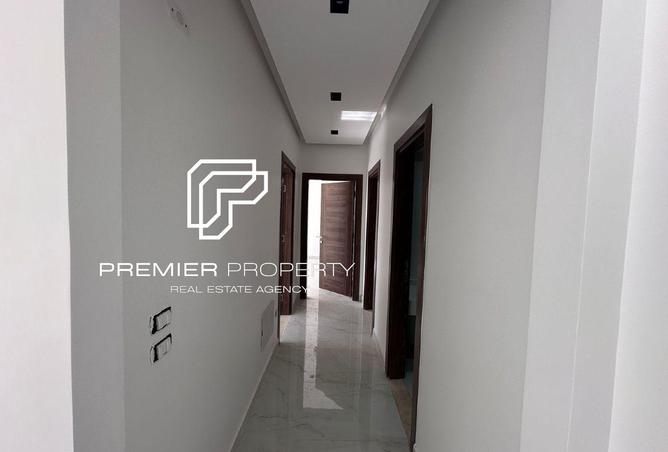 8158606 - Property Image 3