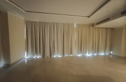 Apartment - 3 Bedrooms - 3 Bathrooms for rent in Park Side Residence - Zed Towers - Sheikh Zayed Compounds - Sheikh Zayed City - Giza