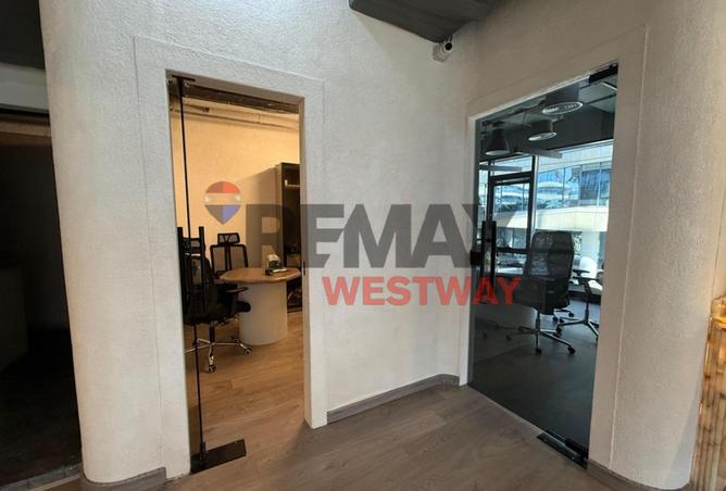 8323413 - Property Image 3