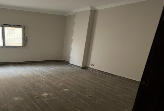 8066551 - Property Image 2