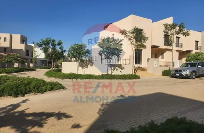 Villa - 4 Bedrooms - 4 Bathrooms for sale in O West - 6 October Compounds - 6 October City - Giza