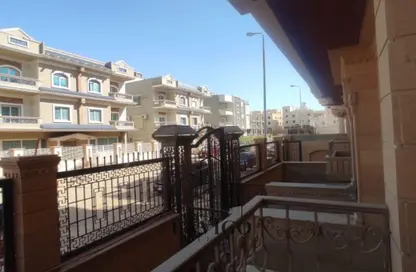 Apartment - 4 Bedrooms - 3 Bathrooms for sale in El Koronfel - The 5th Settlement - New Cairo City - Cairo