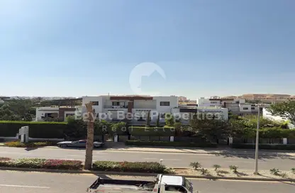 Townhouse - 3 Bedrooms - 4 Bathrooms for sale in Hyde Park - New Cairo City - Cairo