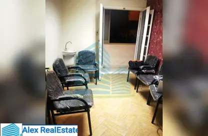 Office Space - Studio - 2 Bathrooms for rent in Amin Yehia St. - Zezenia - Hay Sharq - Alexandria
