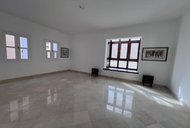 8385105 - Property Image 3