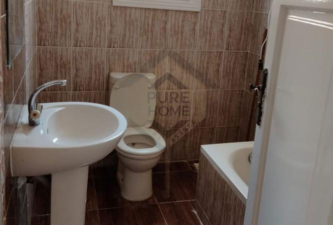 8386849 - Property Image 2