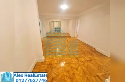 Office Space - Studio - 2 Bathrooms for rent in Kafr Abdo St. - Kafr Abdo - Roushdy - Hay Sharq - Alexandria