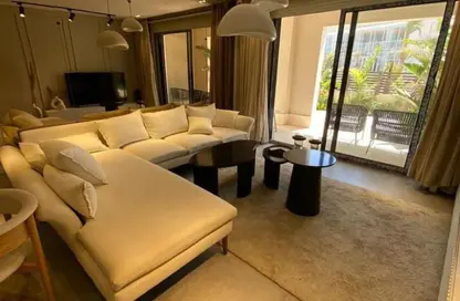 Townhouse - 4 Bedrooms - 4 Bathrooms for sale in Village West - Sheikh Zayed Compounds - Sheikh Zayed City - Giza