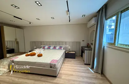 Apartment - 2 Bedrooms - 2 Bathrooms for sale in Sarayat Al Maadi - Hay El Maadi - Cairo