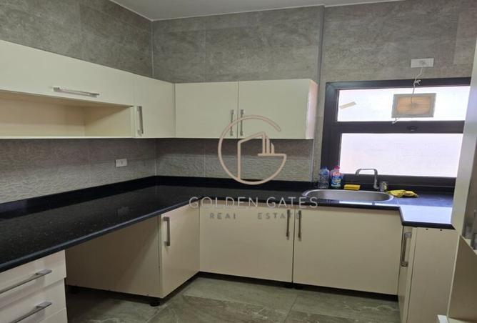 8338785 - Property Image 2