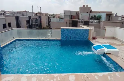 (بنتهاوس  (روف - 3 غرف نوم - 3 حمامات للبيع في جاليريا  مون فالى - المستثمرين الجنوبية - مدينة القاهرة الجديدة - القاهرة