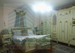 شقة - 3 غرف نوم - 2 حمامات for للايجار in شارع طيبه - سبورتنج - حي شرق - الاسكندرية