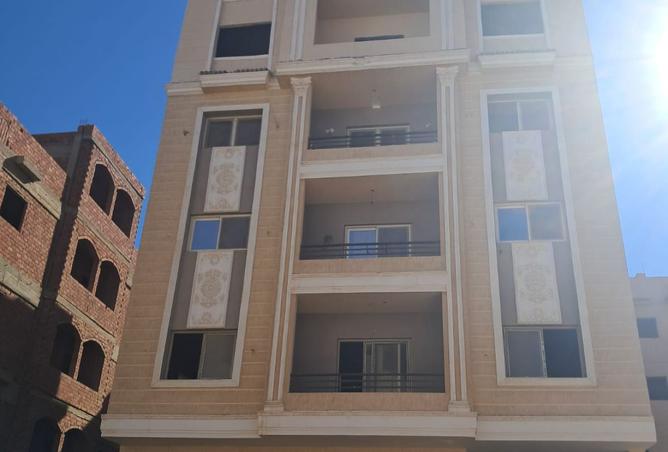 8411555 - Property Image 2