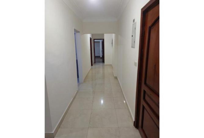 8313903 - Property Image 2