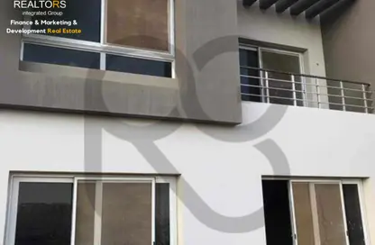 Townhouse - 5 Bedrooms - 4 Bathrooms for sale in Etapa - Sheikh Zayed Compounds - Sheikh Zayed City - Giza Townhouse - 5 Bedrooms - 4 Bathrooms for sale in Etapa - Sheikh Zayed Compounds - Sheikh Zayed City - Giza