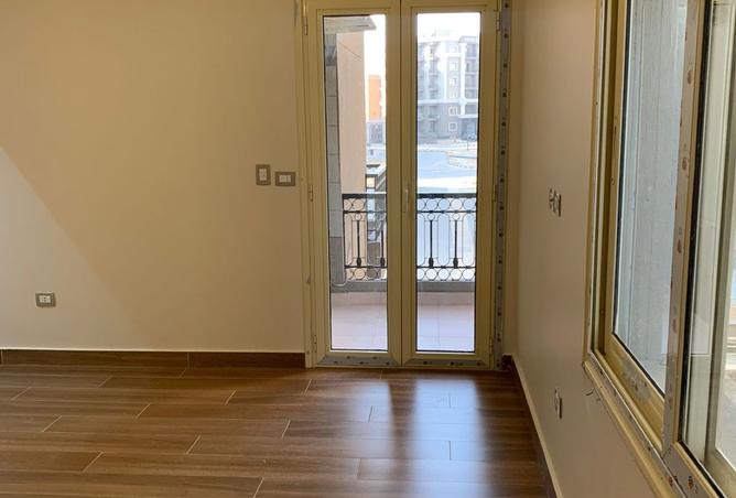 8205806 - Property Image 3