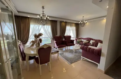 Apartment - 2 Bedrooms - 2 Bathrooms for sale in Madinaty - Cairo