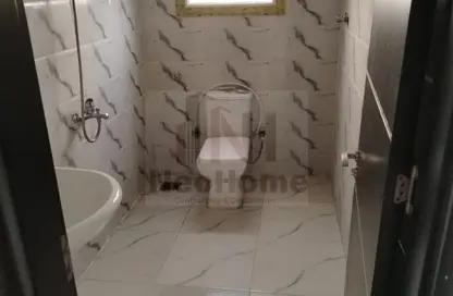 Apartment - 3 Bedrooms - 2 Bathrooms for sale in 6th Area East - Shorouk City - Cairo