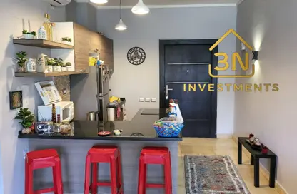 Apartment - 2 Bedrooms - 1 Bathroom for rent in The Village - South Investors Area - New Cairo City - Cairo