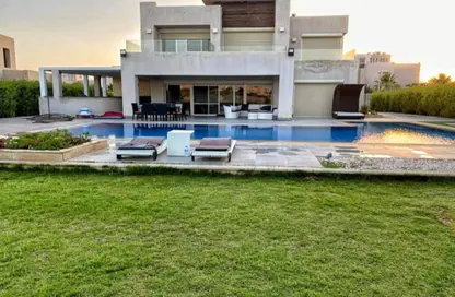 فيلا - 5 غرف نوم - 5 حمامات للبيع في هاسييندا باي - سيدي عبد الرحمن - الساحل الشمالي