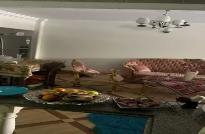Apartment - 2 Bedrooms - 2 Bathrooms for sale in Tabarak - Zahraa El Maadi - Hay El Maadi - Cairo