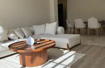 Apartment - 2 Bedrooms - 3 Bathrooms for rent in Westown - Sheikh Zayed Compounds - Sheikh Zayed City - Giza Apartment - 2 Bedrooms - 3 Bathrooms for rent in Westown - Sheikh Zayed Compounds - Sheikh Zayed City - Giza