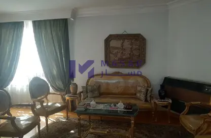 Apartment - 3 Bedrooms - 2 Bathrooms for sale in Street 199 - Degla - Hay El Maadi - Cairo