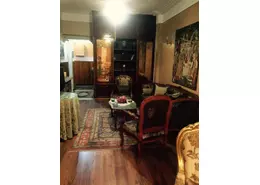 Apartment - 2 Bedrooms - 1 Bathroom for rent in Kamel Al Shenawy St. - Garden City - Cairo