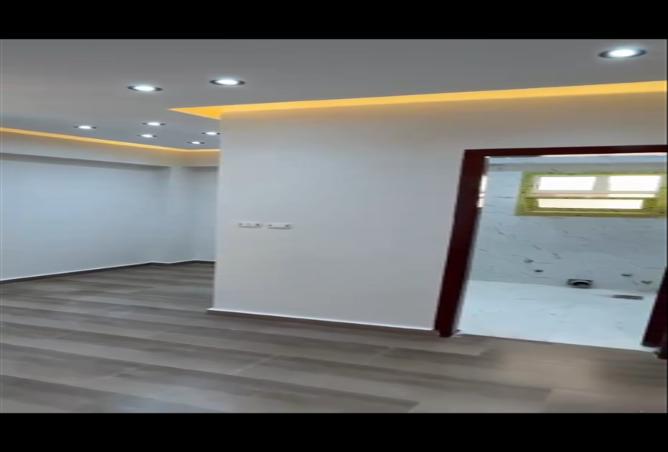 8409505 - Property Image 3