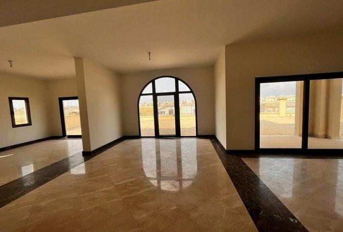 8030412 - Property Image 3