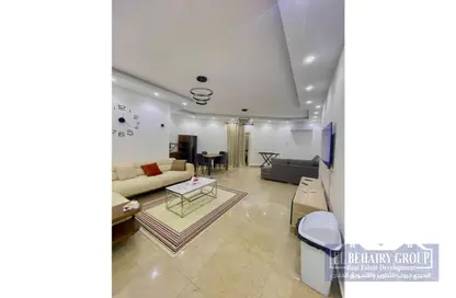 شقة - 3 غرف نوم - 2 حمامات للايجار في عمارات البنفسج - البنفسج - مدينة القاهرة الجديدة - القاهرة