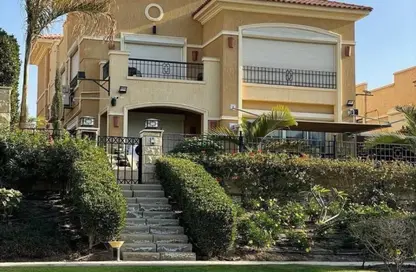 Townhouse - 3 Bedrooms - 2 Bathrooms for sale in Sarai - Mostakbal City Compounds - Mostakbal City - Future City - Cairo