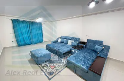 Apartment - 3 Bedrooms - 2 Bathrooms for rent in Omar Lotfy St. - Ibrahimia - Hay Wasat - Alexandria