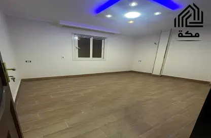 Apartment - 3 Bedrooms - 2 Bathrooms for rent in Salah Salem St. - Roxy - Heliopolis - Masr El Gedida - Cairo