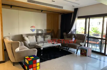 شقة - 2 غرف نوم - 2 حمامات للايجار في ذا كورت ياردز - كمبوندات الشيخ زايد - الشيخ زايد - الجيزة