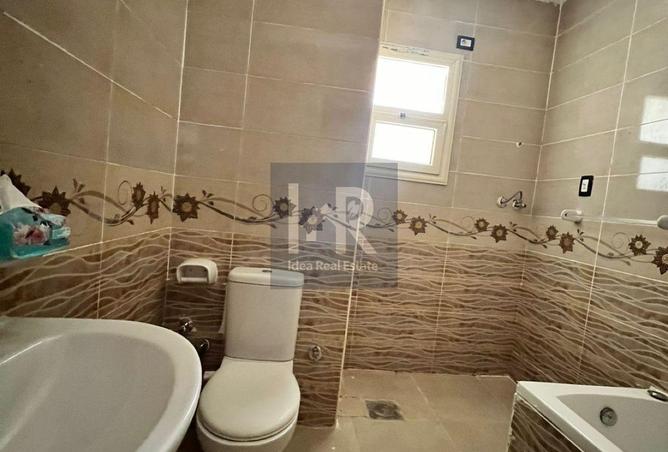 8330689 - Property Image 2